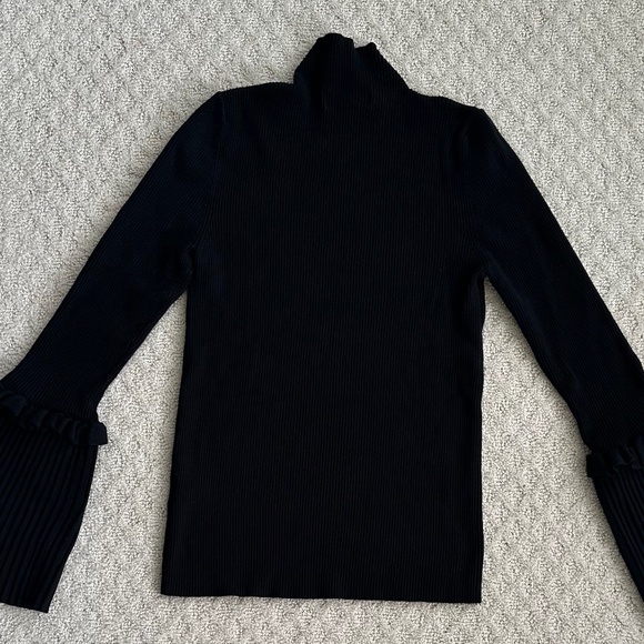 Philosophy Ribbed Knit Bell Sleeve Mock Neck Sweater/Top Black Med Stretchy Fall - Picture 6 of 11